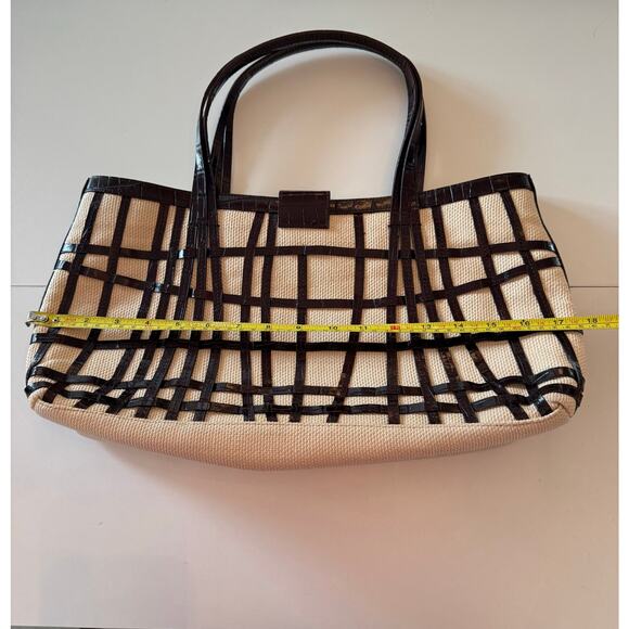 Bloomingdale's Black and Cream Shoulder Bag - Picture 7 of 8